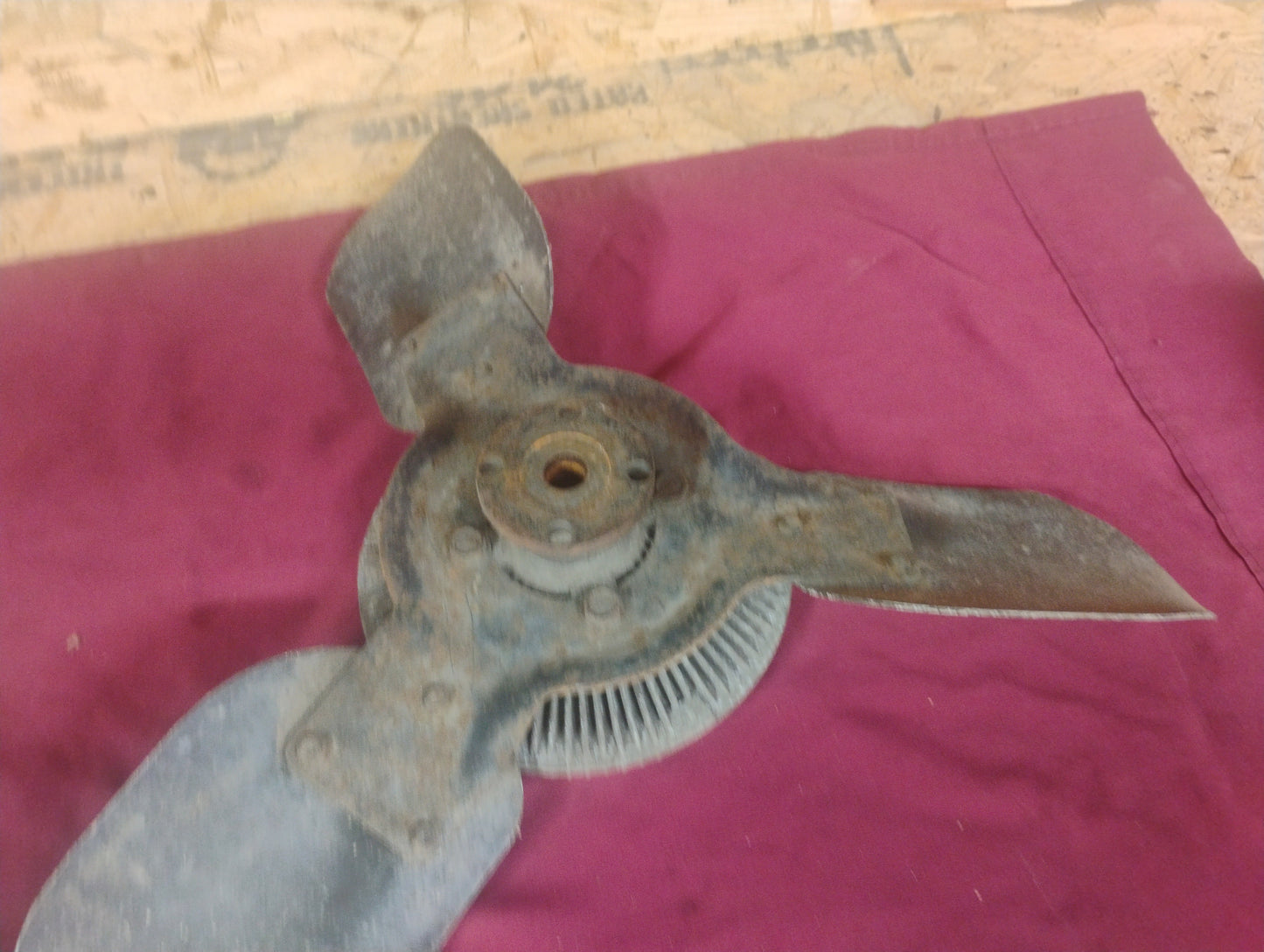 1973-1987 Chevy GMC C10 K10 Truck 3 Blade Clutch Fan Cooling Engine Fan OEM