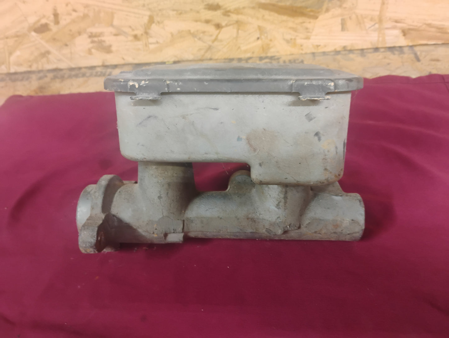 73-87 Chevy C10 K10 Master Cylinder Power Brake Booster Squarebody GMC Truck OEM