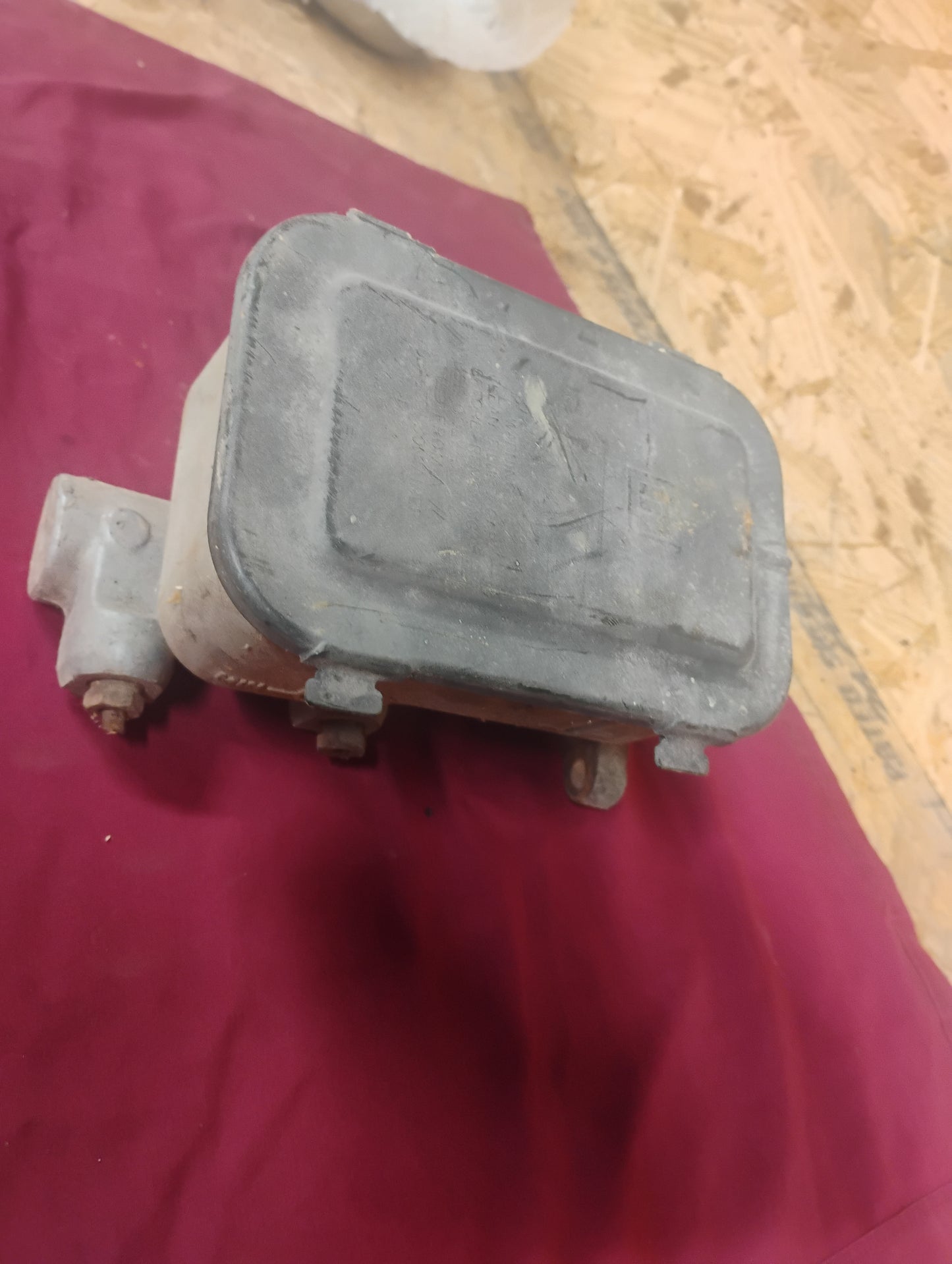 73-87 Chevy C10 K10 Master Cylinder Power Brake Booster Squarebody GMC Truck OEM