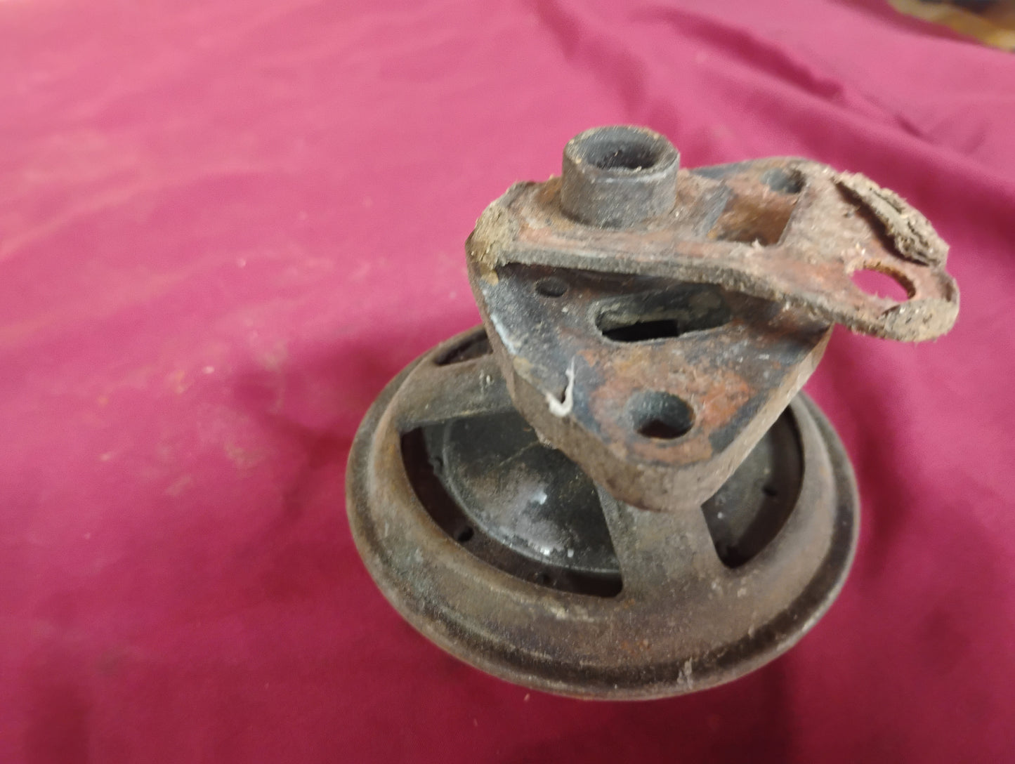 73-87 Chevy GMC Truck EGR Valve C10 K10 C20 K20 5.7L 350 V8 OEM Emissions Control