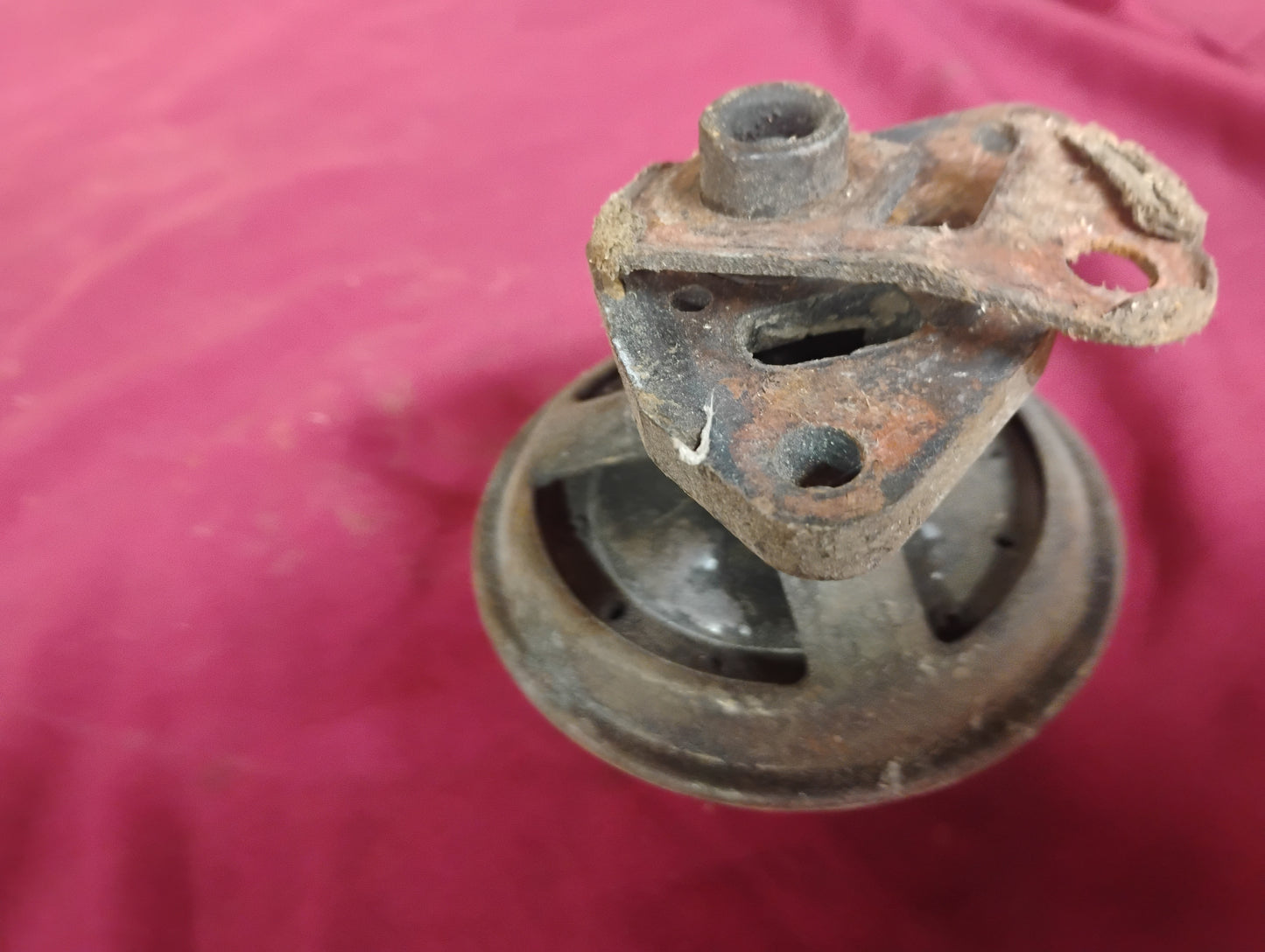 73-87 Chevy GMC Truck EGR Valve C10 K10 C20 K20 5.7L 350 V8 OEM Emissions Control