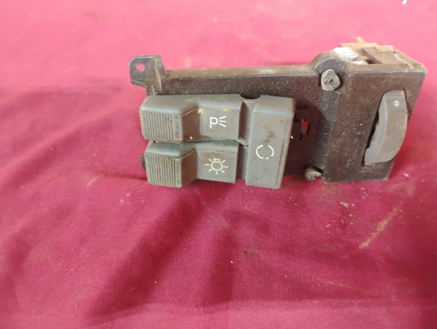 1988-1994 Chevy GMC Truck Headlight Switch GMT400 C1500 K1500 OEM