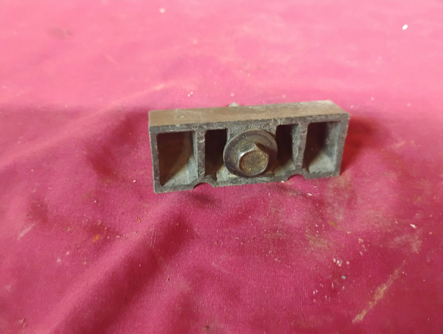 88-94 Chevy GMC Truck Battery Hold Down Bracket C1500 K1500 GMT400 OEM