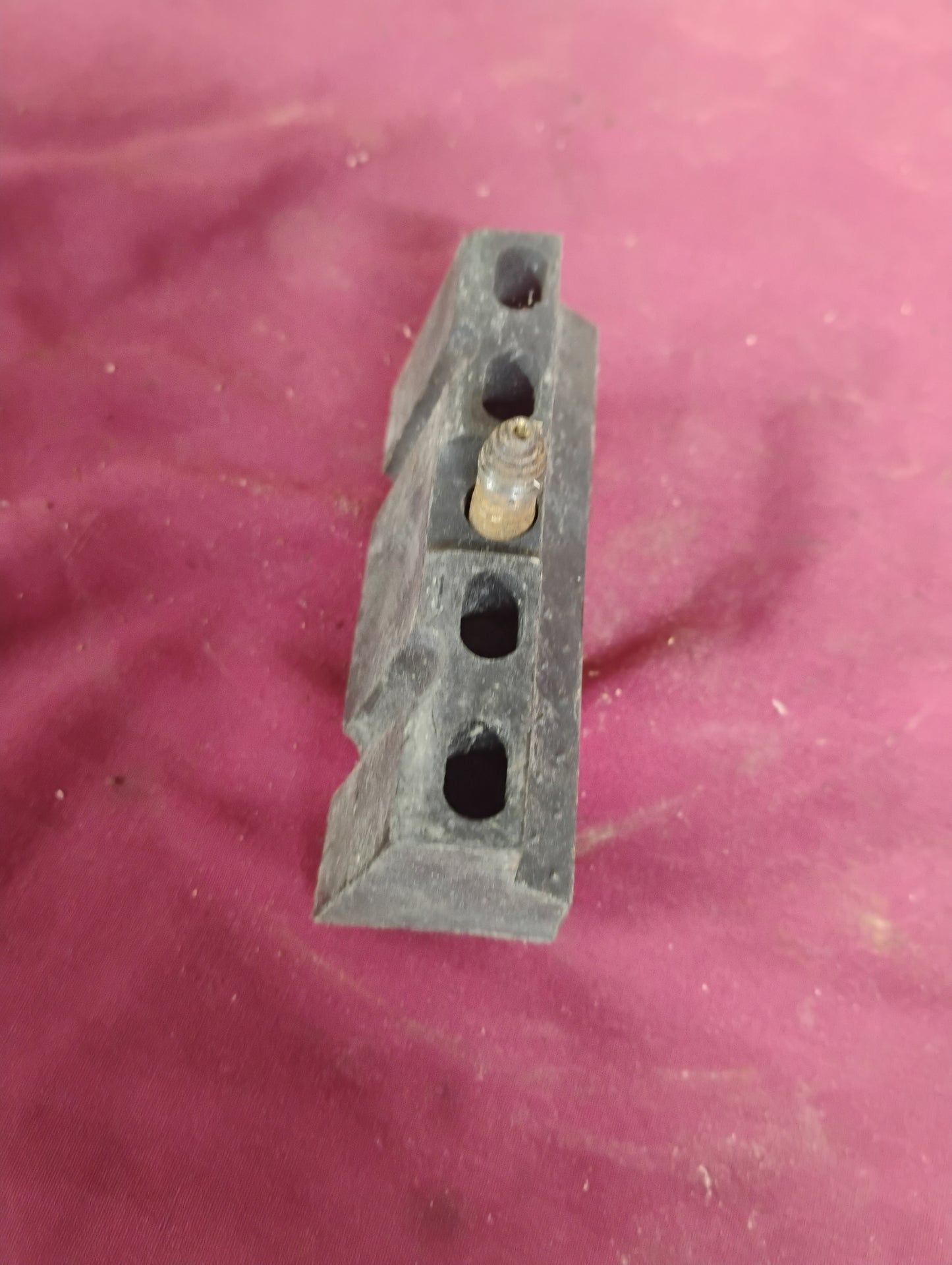 88-94 Chevy GMC Truck Battery Hold Down Bracket C1500 K1500 GMT400 OEM