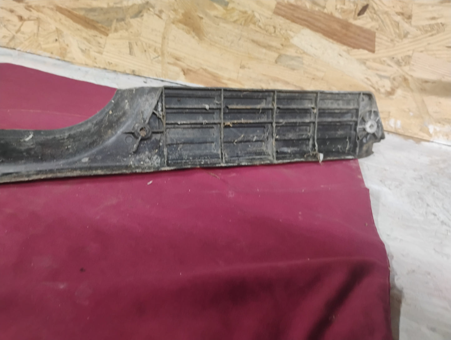 81-87 Chevy GMC C10 K10 Truck Door Sill Plate Scuff Trim Guard Squarebody