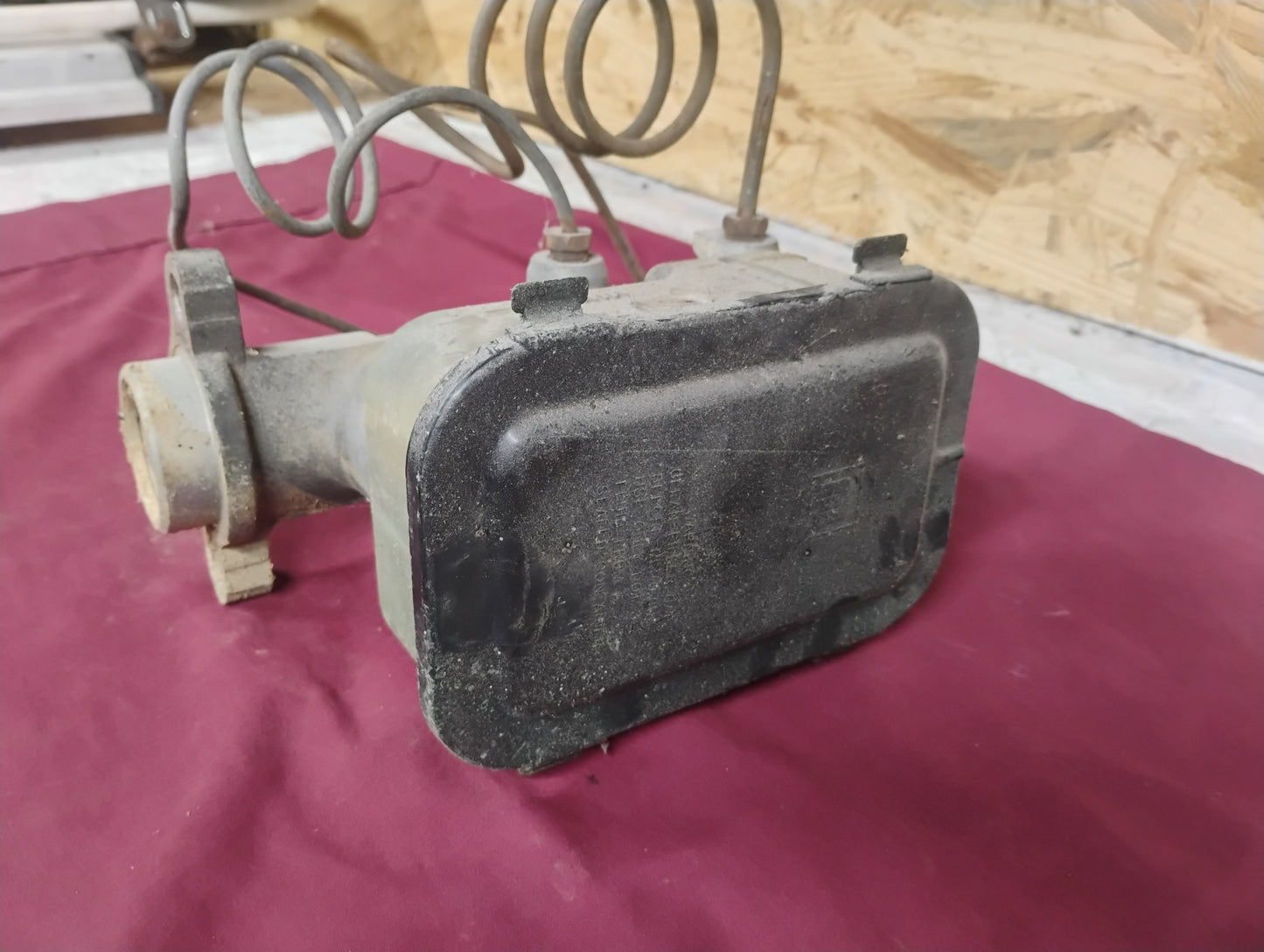 73-87 Chevy GMC Truck Brake Master Cylinder C10 K10 K5 Blazer Suburban OEM