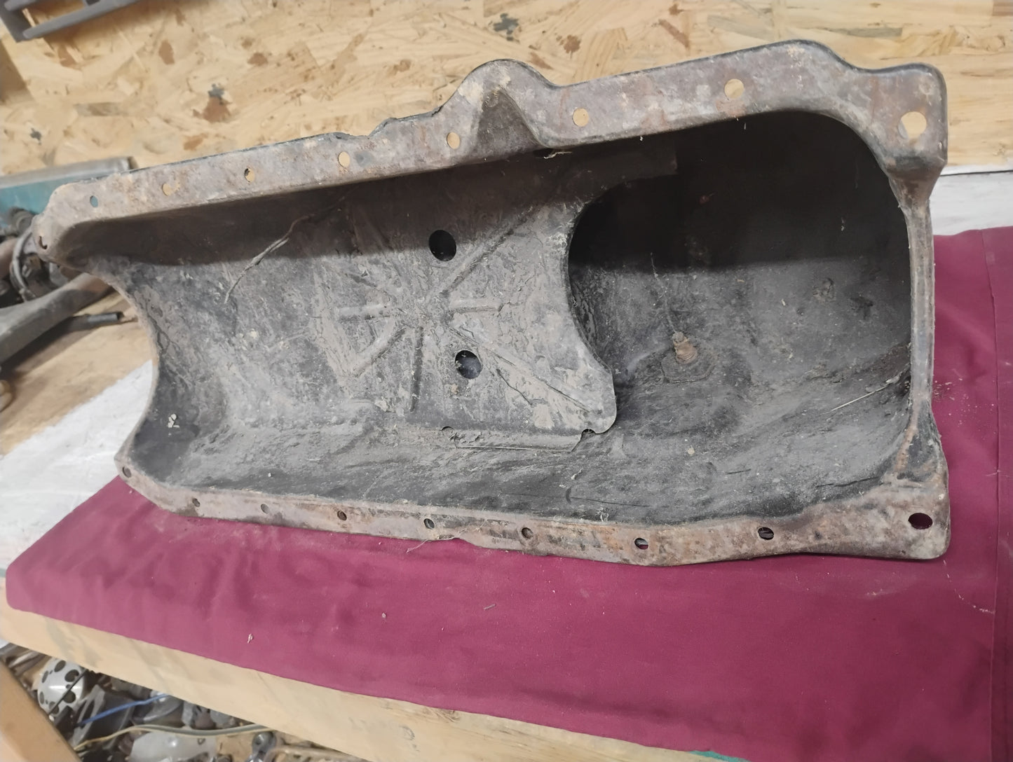 73-87 Chevy GMC Truck Small Block V8 Oil Pan C10 K10 Squarebody Engine Parts