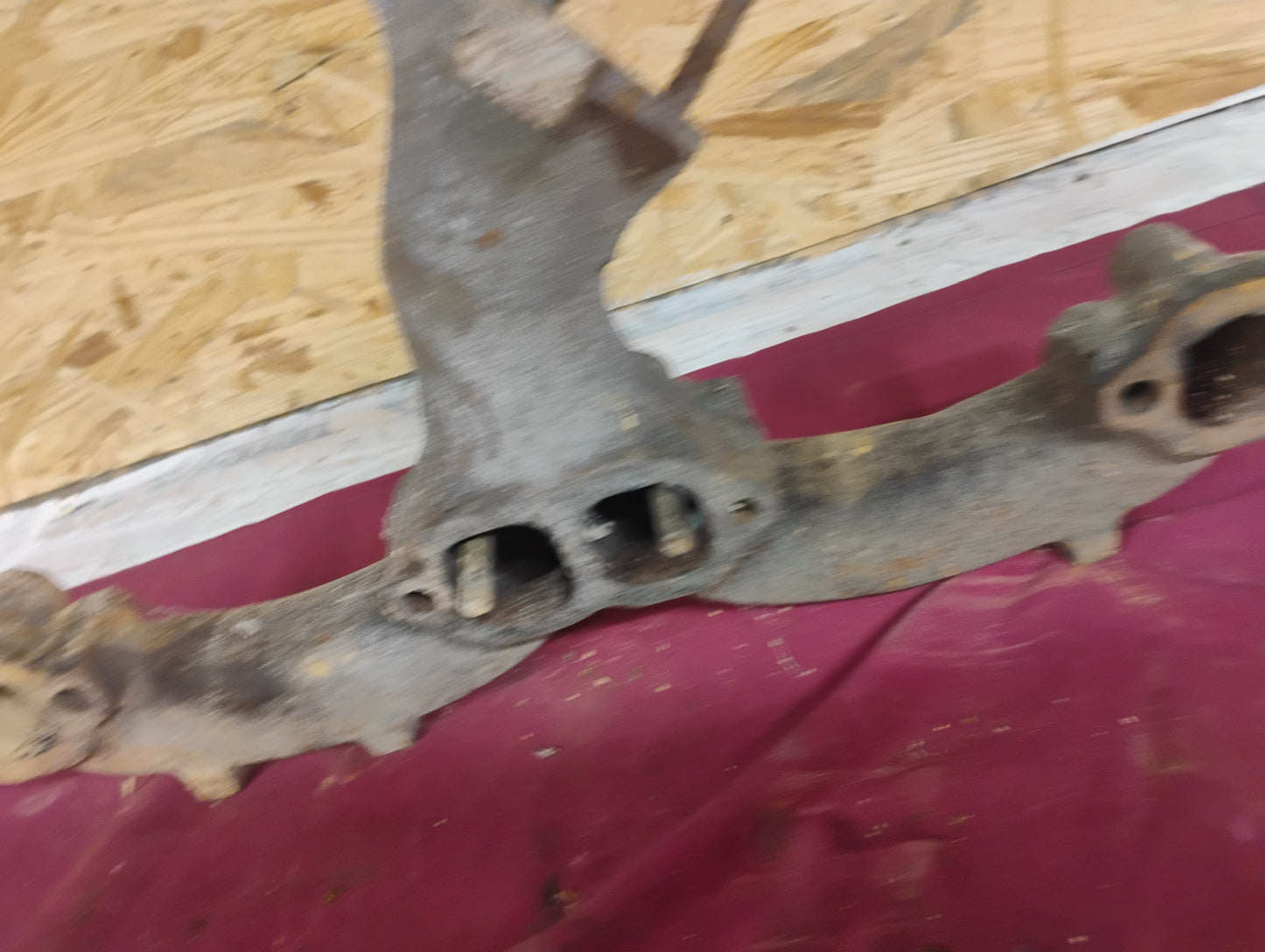1967-1972 Chevy GMC Truck Ramhorn Exhaust Manifold Pair 327 350 Small Block V8 OEM
