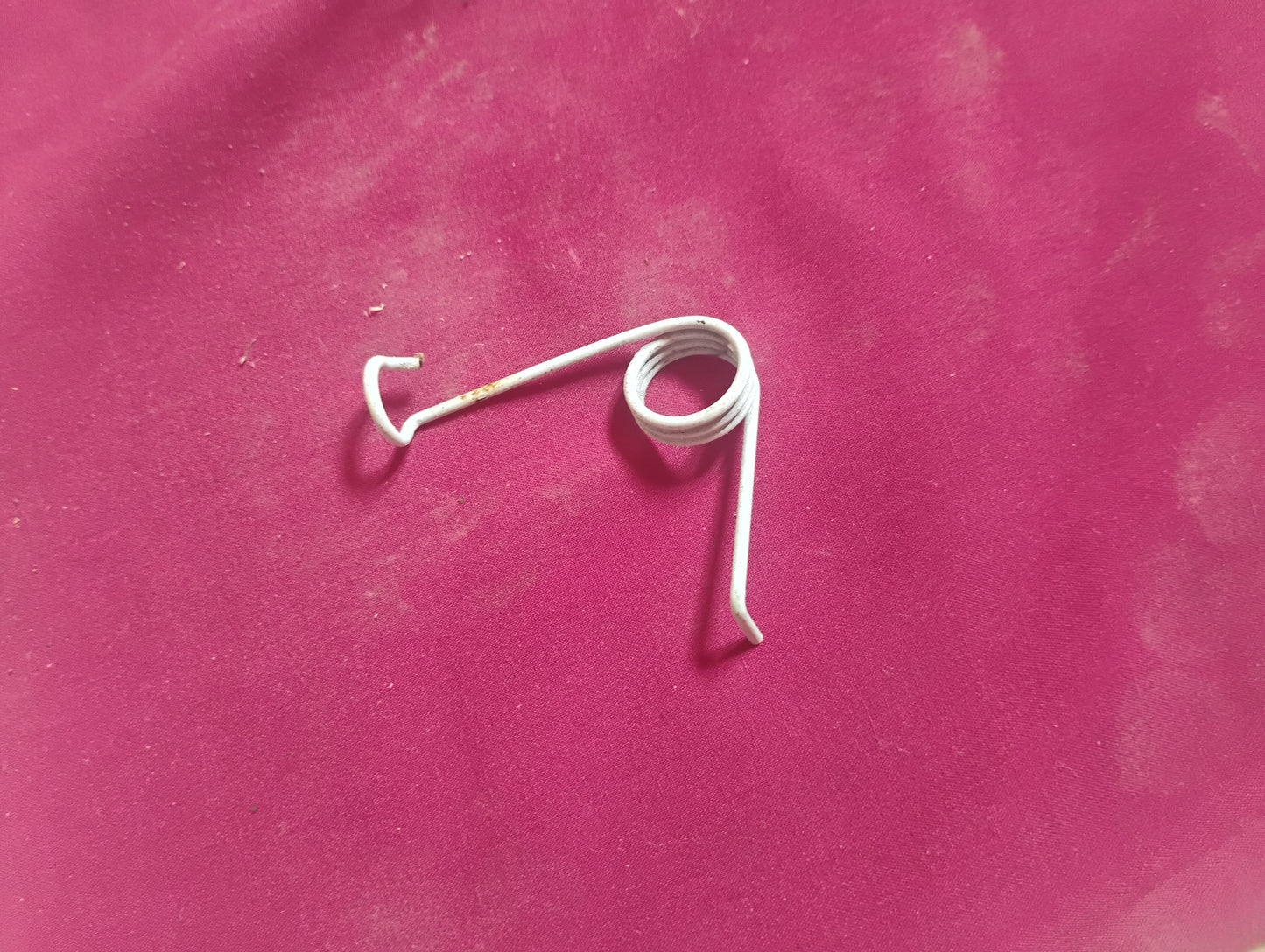73-87 Chevy GMC Truck Ashtray Retainer Spring C10 K10 Squarebody Interior