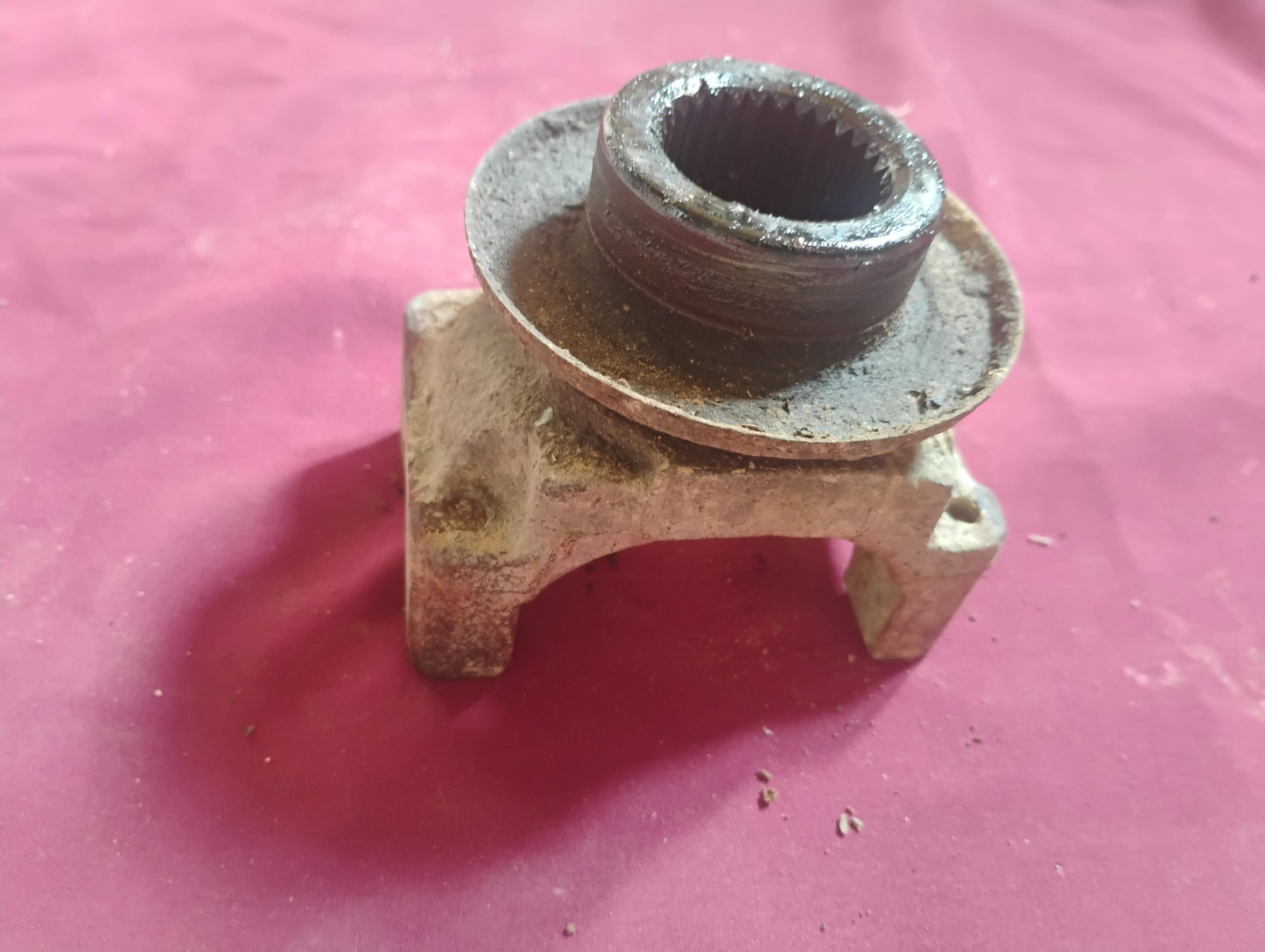 73-87 Chevy GMC Truck Rear End Yoke 10 Bolt C10 K10 Differential Pinion