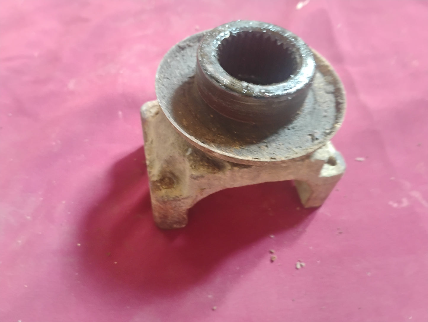 73-87 Chevy GMC Truck Rear End Yoke 10 Bolt C10 K10 Differential Pinion