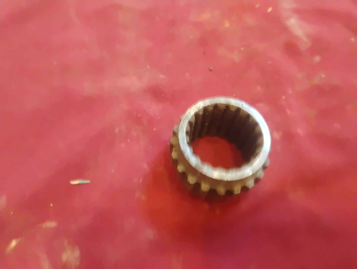 73-87 Chevy GMC 4x4 Front Locking Hub Gear K10 K20 Squarebody 4WD