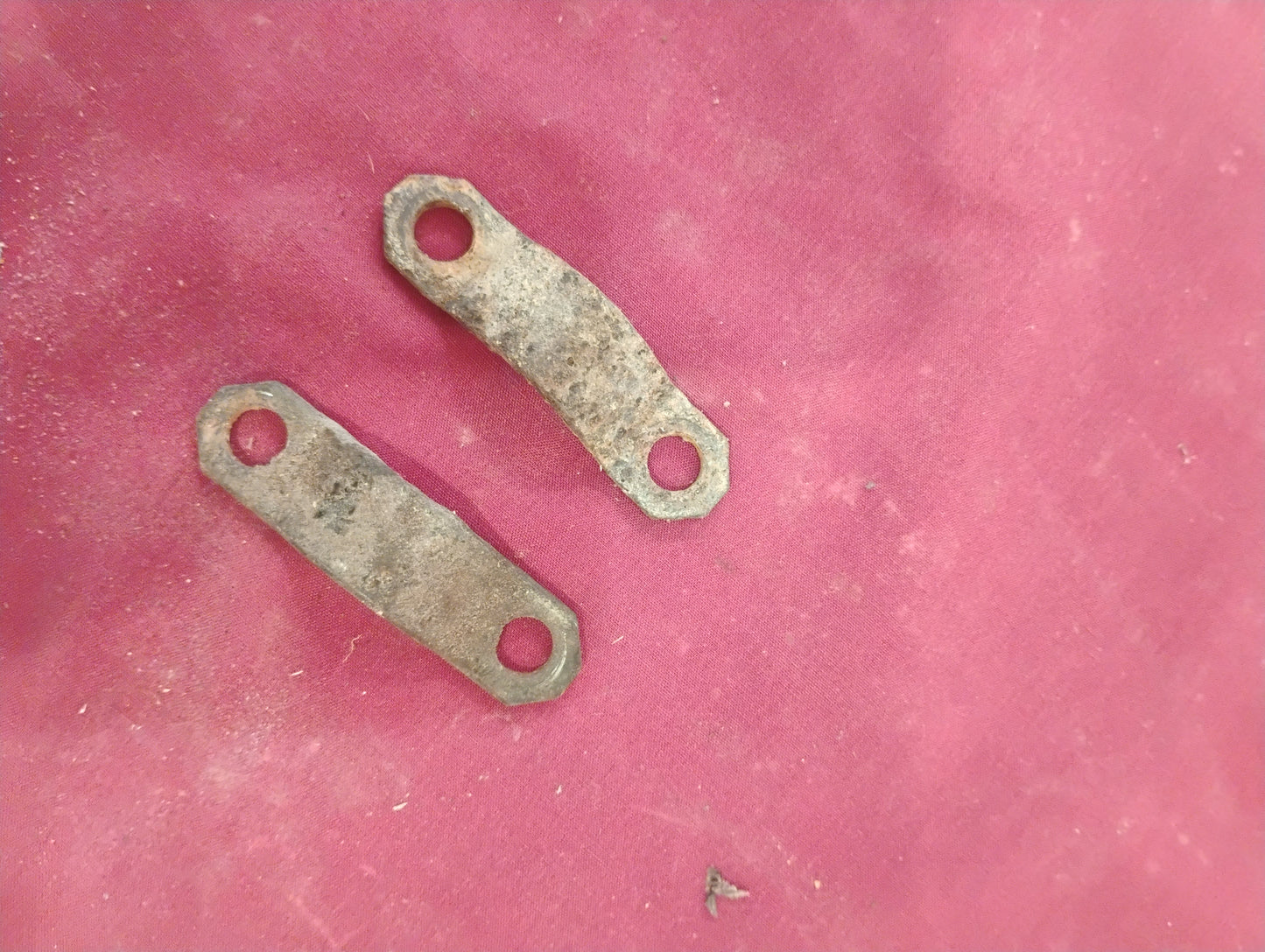 73-87 Chevy GMC C10 K10 Truck Rear Axle U-Bolt Straps OEM Squarebody Differential