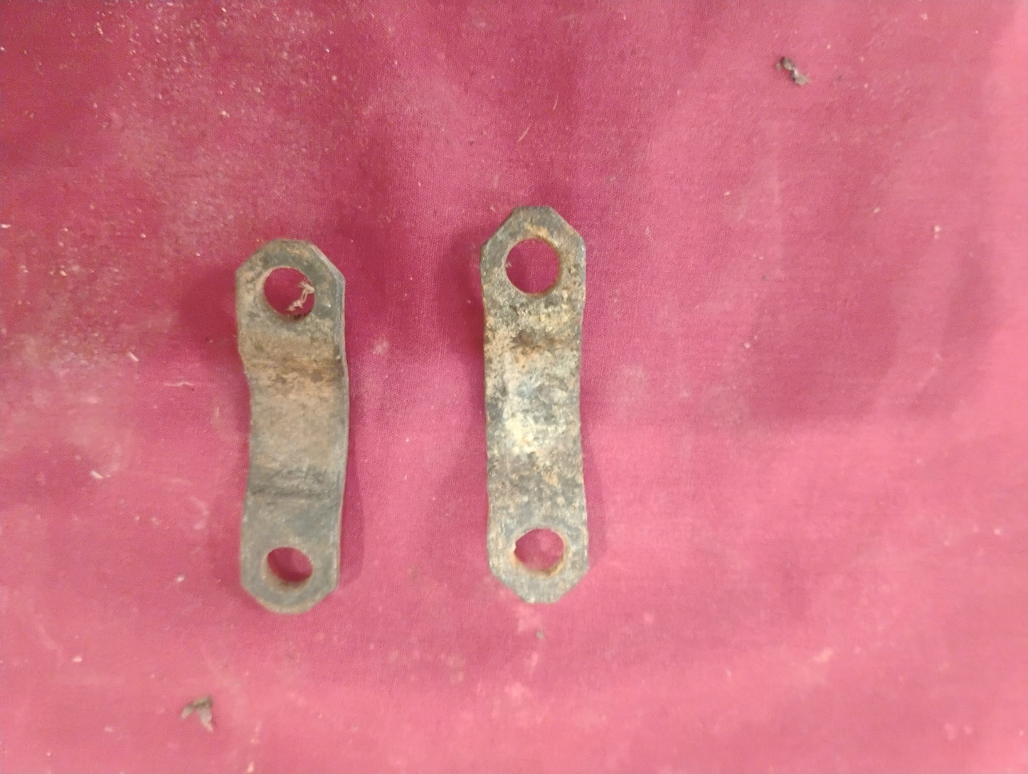 73-87 Chevy GMC C10 K10 Truck Rear Axle U-Bolt Straps OEM Squarebody Differential
