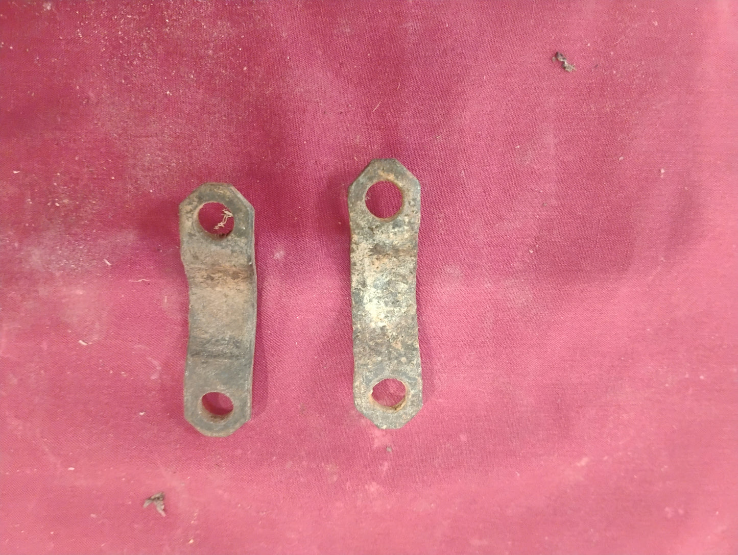 73-87 Chevy GMC C10 K10 Truck Rear Axle U-Bolt Straps OEM Squarebody Differential