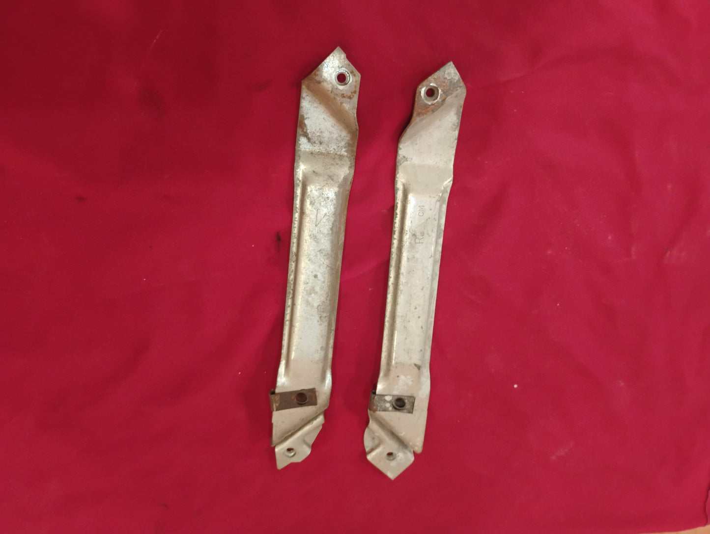 81-87 Chevy C10 K10 Truck Inner Door Reinforcement Brackets Pair Squarebody OEM